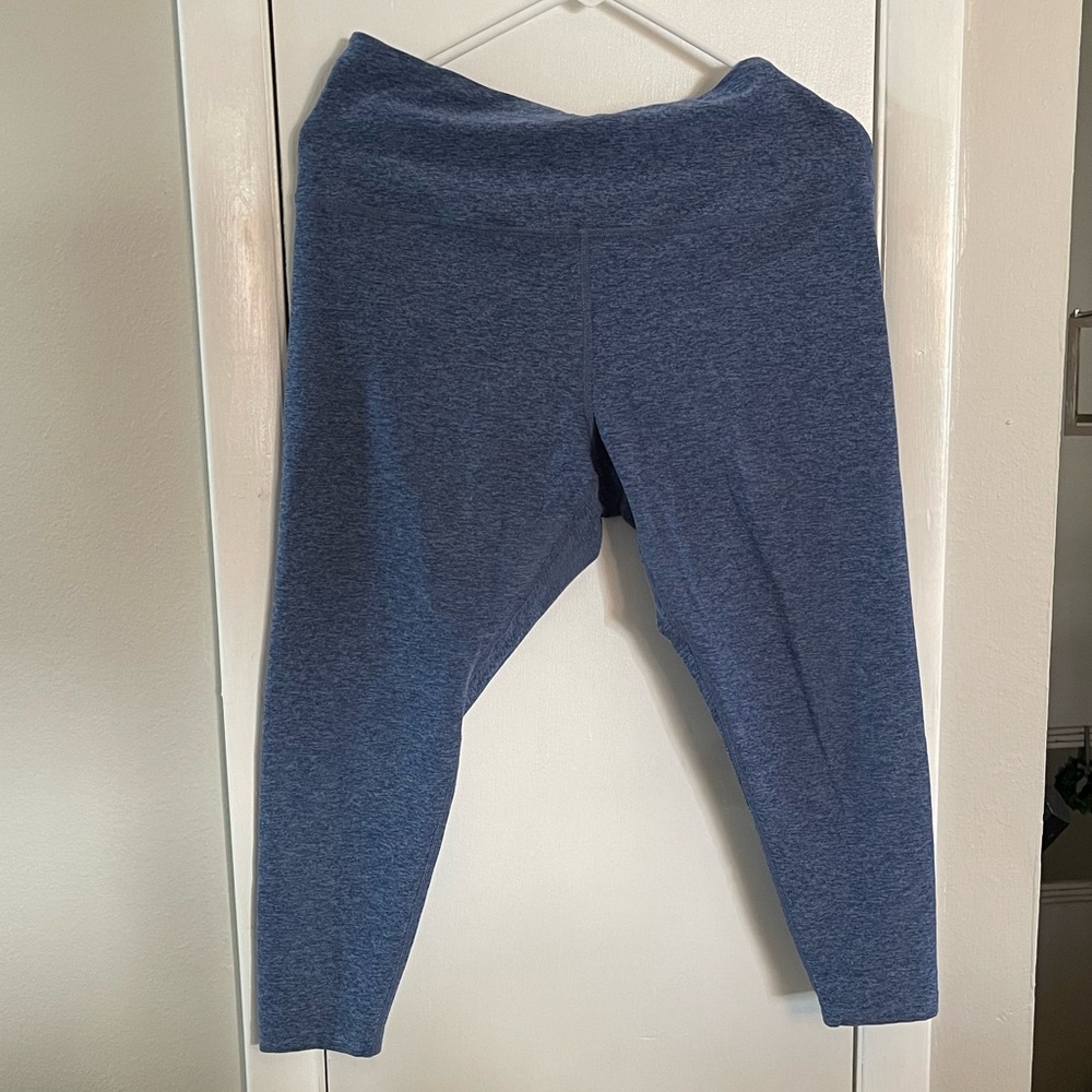 Beyond Yoga Capri Legging Size 1X